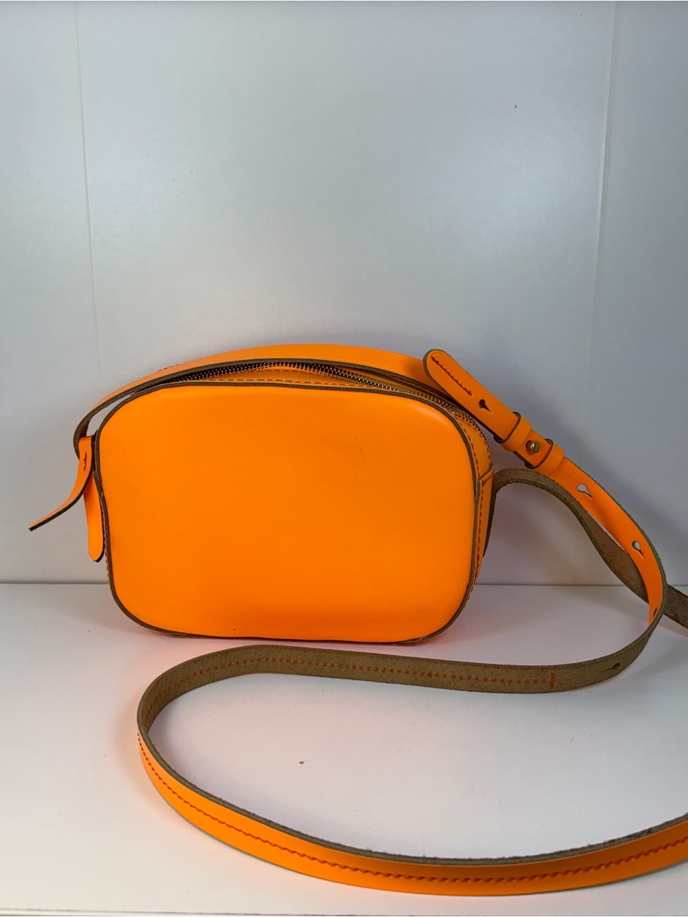 J. Crew Orange Leather Crossbody Camera Bag - Picture 2 of 8